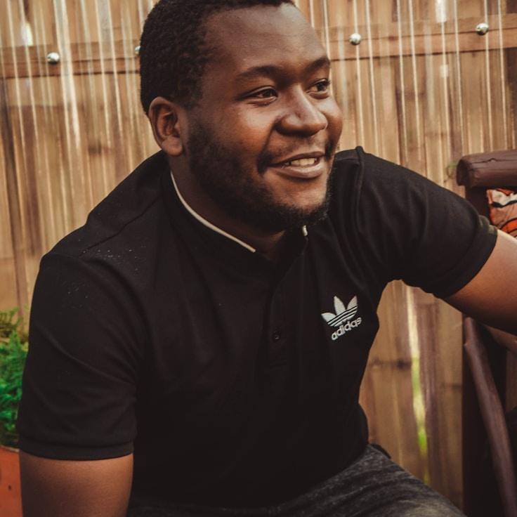 Portrait of Alex Romero, community mentor and Italian cuisine specialist